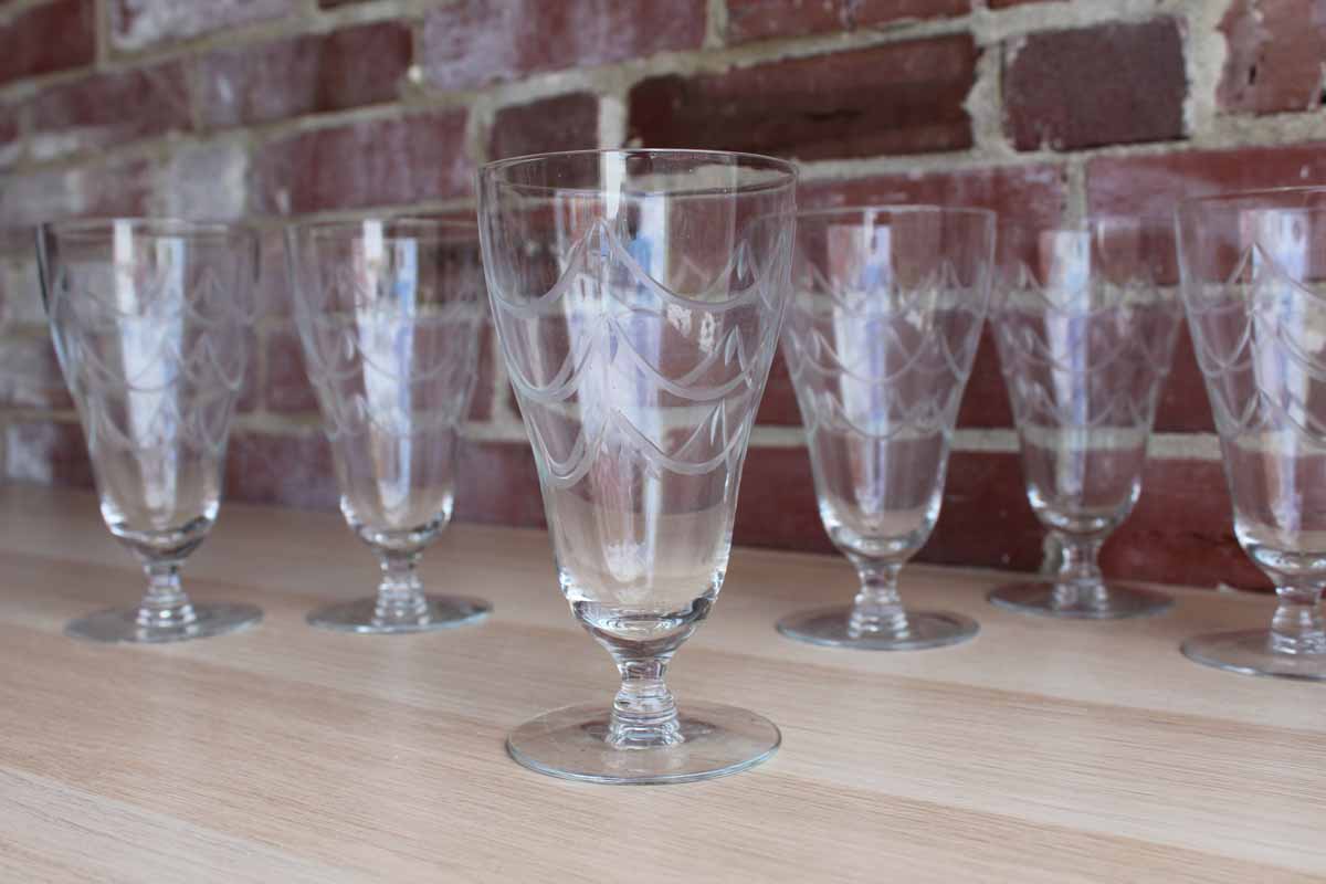 Pair of Vintage Etched Polka Dot Footed Clear Drinking Glasses