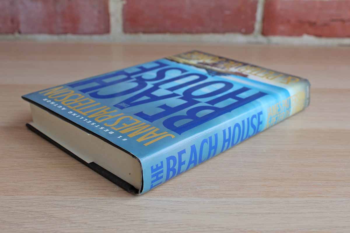 Beach House by James Patterson – The Standing Rabbit