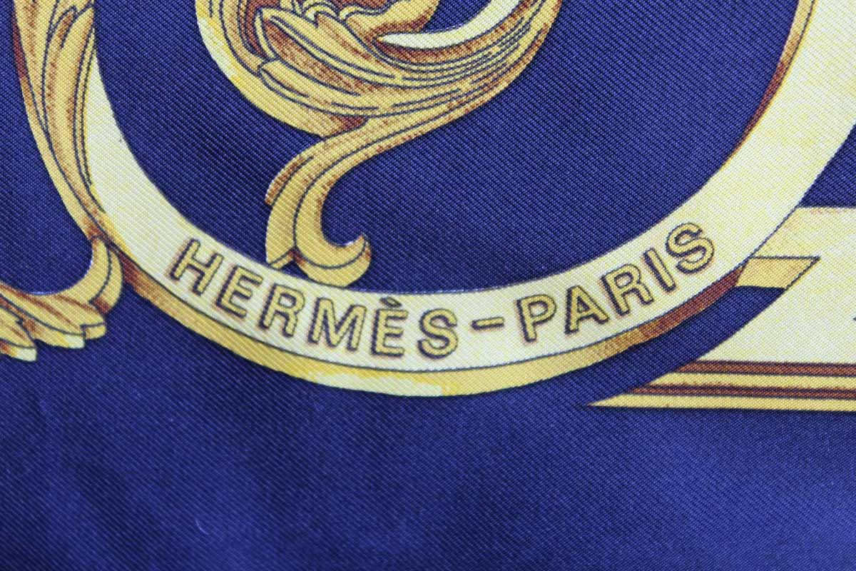 Hermes scarf blue hot sale and gold